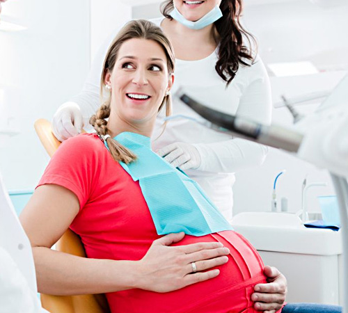 Лечение зубов во время беременности в стоматологической клинике Литфонда