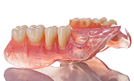 Нейлоновые (мягкие) зубные протезы